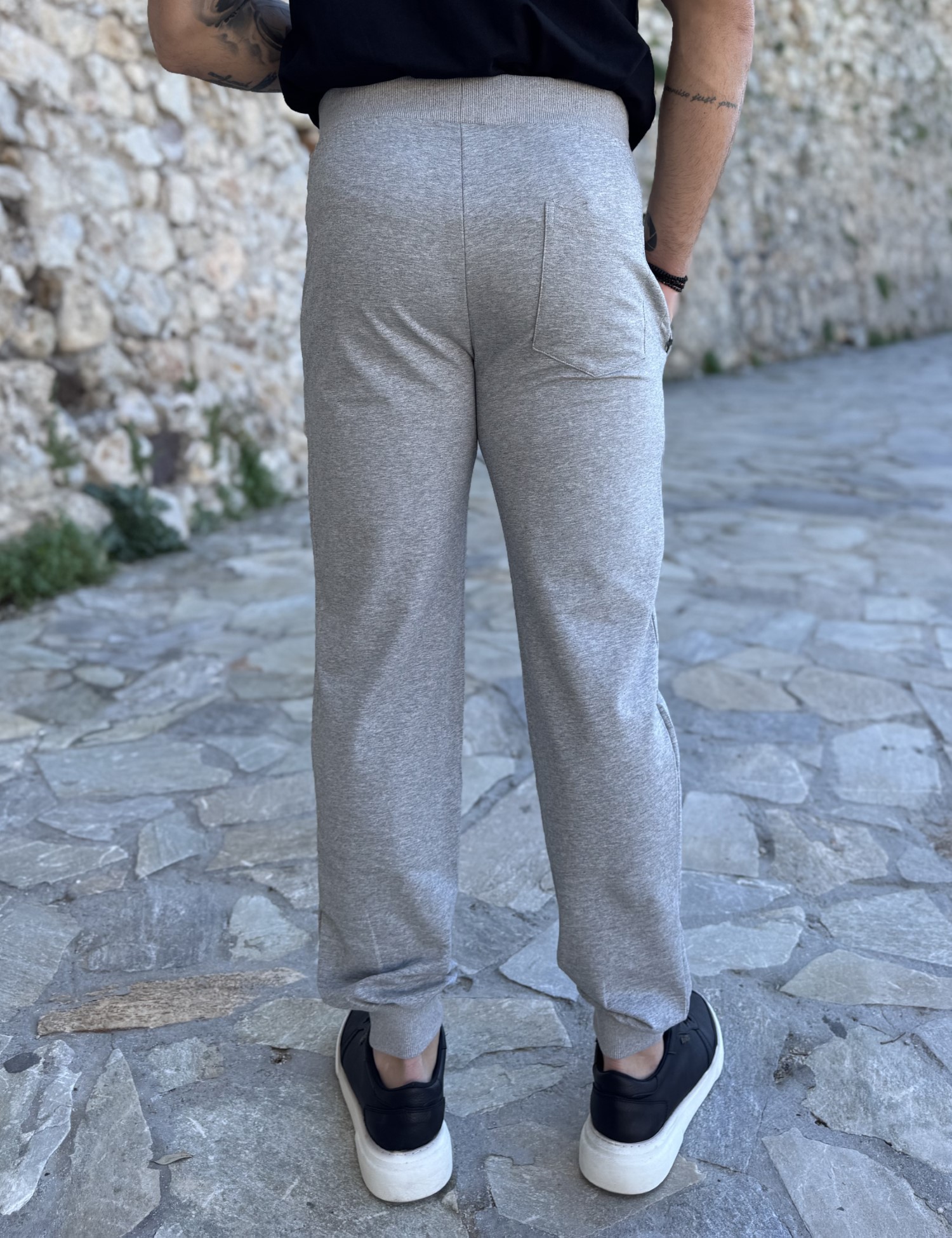 Ανδρική αθλητική γκρι φόρμα με λάστιχο 50123 φωτογραφία